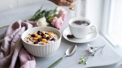 Redécouvrez le Bircher Müsli : une recette suisse de muesli aux fruits secs simplifiée et délicieuse